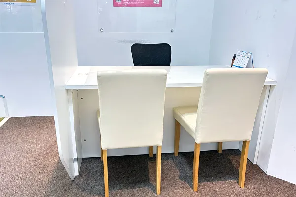 保険相談、保険見直し、保険比較を店舗で