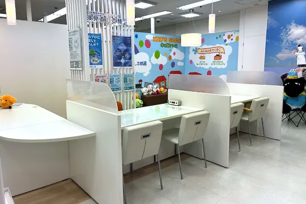 保険相談、保険見直し、保険比較を店舗で