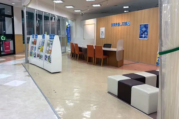 保険相談、保険見直し、保険比較を店舗で