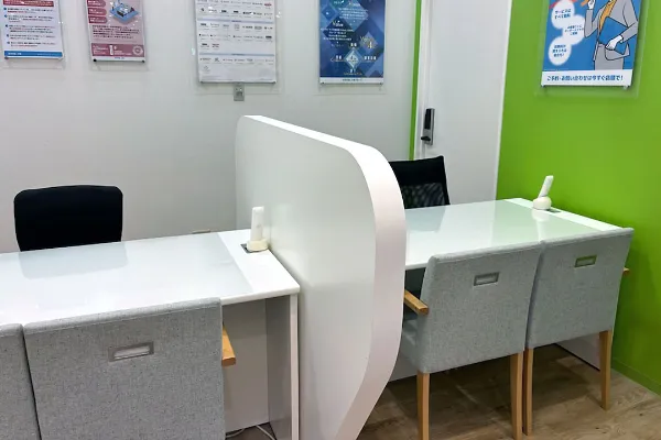 保険相談、保険見直し、保険比較を店舗で