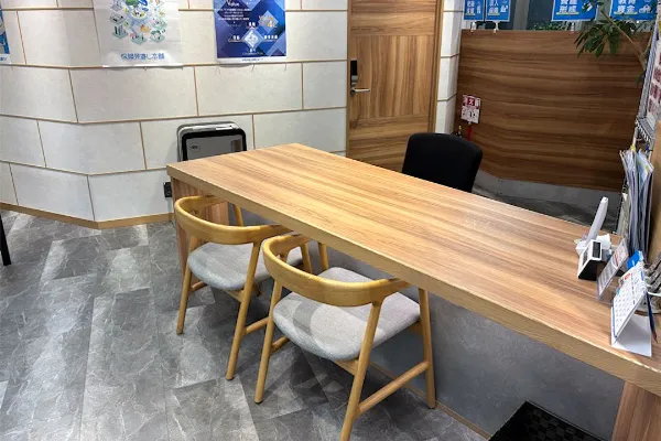 保険相談、保険見直し、保険比較を店舗で