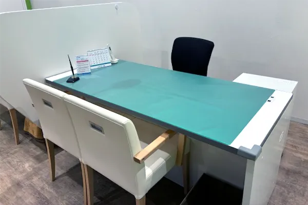 保険相談、保険見直し、保険比較を店舗で
