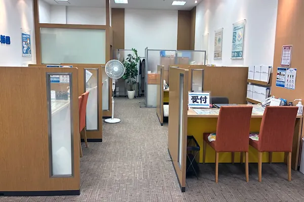 保険相談、保険見直し、保険比較を店舗で
