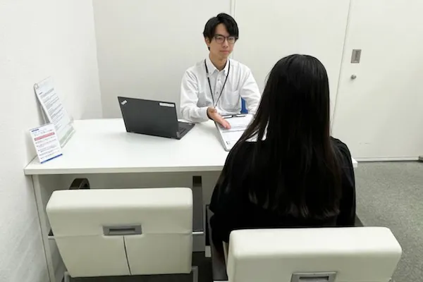保険相談、保険見直し、保険比較を店舗で