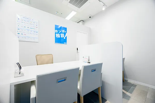 保険相談、保険見直し、保険比較を店舗で