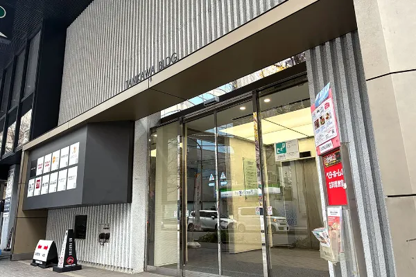 保険相談、保険見直し、保険比較を店舗で
