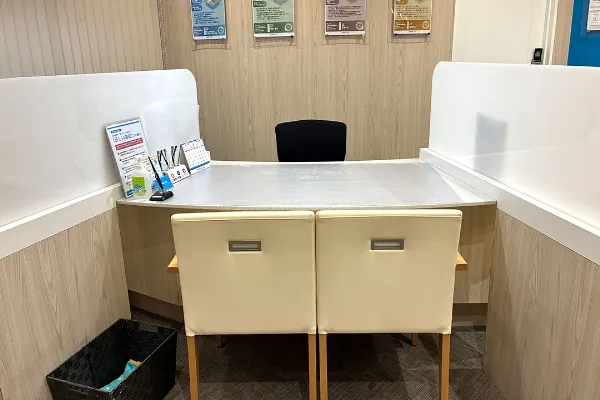 保険相談、保険見直し、保険比較を店舗で