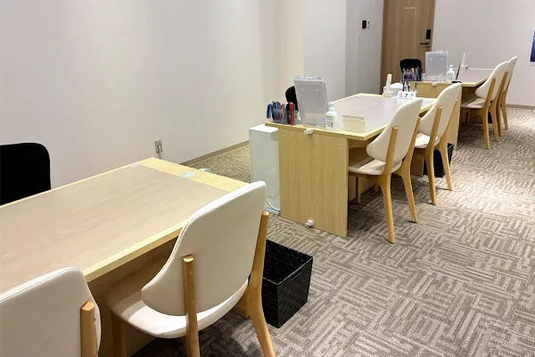 保険相談、保険見直し、保険比較を店舗で
