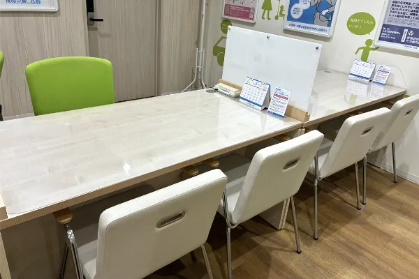 保険相談、保険見直し、保険比較を店舗で