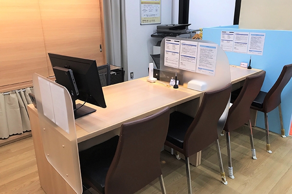 保険相談、保険見直し、保険比較を店舗で