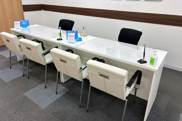 保険相談、保険見直し、保険比較を店舗で