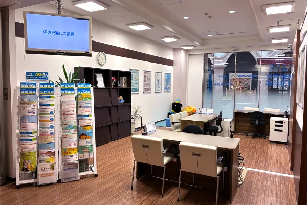 保険相談、保険見直し、保険比較を店舗で