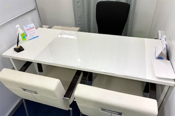 保険相談、保険見直し、保険比較を店舗で