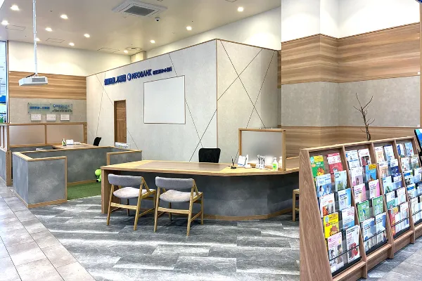 保険相談、保険見直し、保険比較を店舗で