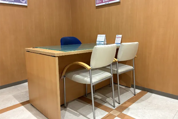 保険相談、保険見直し、保険比較を店舗で