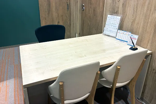保険相談、保険見直し、保険比較を店舗で