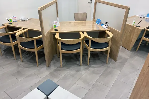 保険相談、保険見直し、保険比較を店舗で