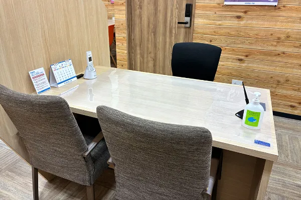 保険相談、保険見直し、保険比較を店舗で