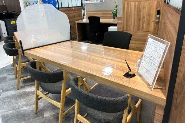 保険相談、保険見直し、保険比較を店舗で