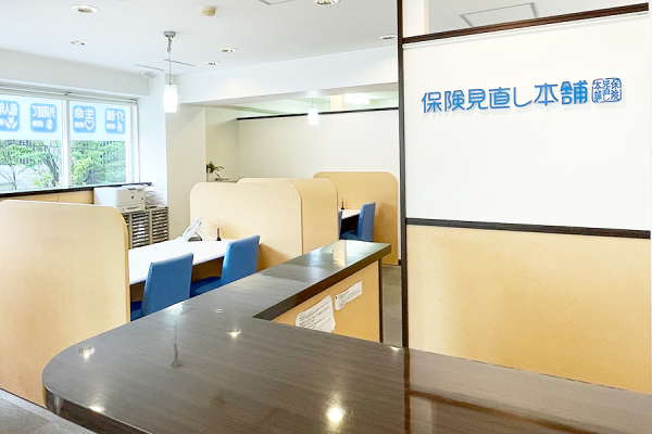 本八幡駅前店
