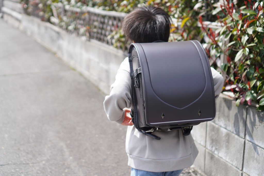男の子